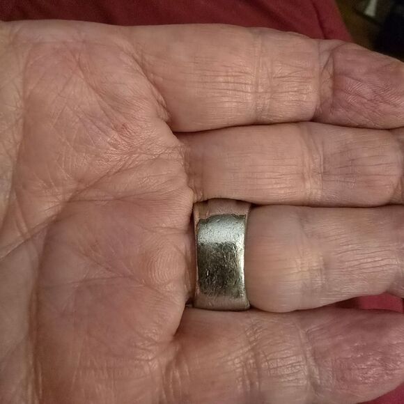 A HIGH END COSTUME PIECE WITH ROWS OF CZS BORDERED BY BAGUETTES - Picture 7 of 7